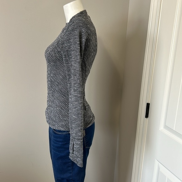 LULULEMON Kanto Catch Me Long Sleeve Shirt Wee Stripe Black Heathered Black Sz 2 - Picture 5 of 11